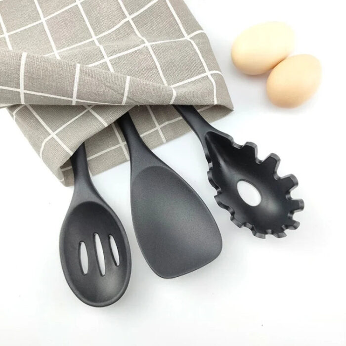 10 Piece Silicone Cookware Set for Kitchen - Image 5