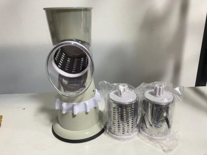 Sleek Manual Kitchen Chopper - Image 3
