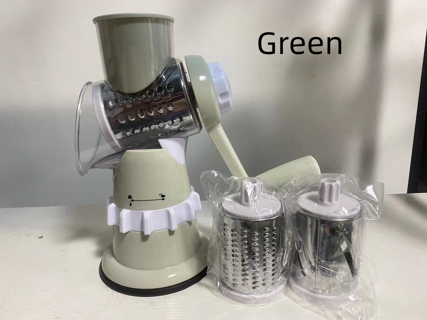 Sleek Manual Kitchen Chopper - Image 8